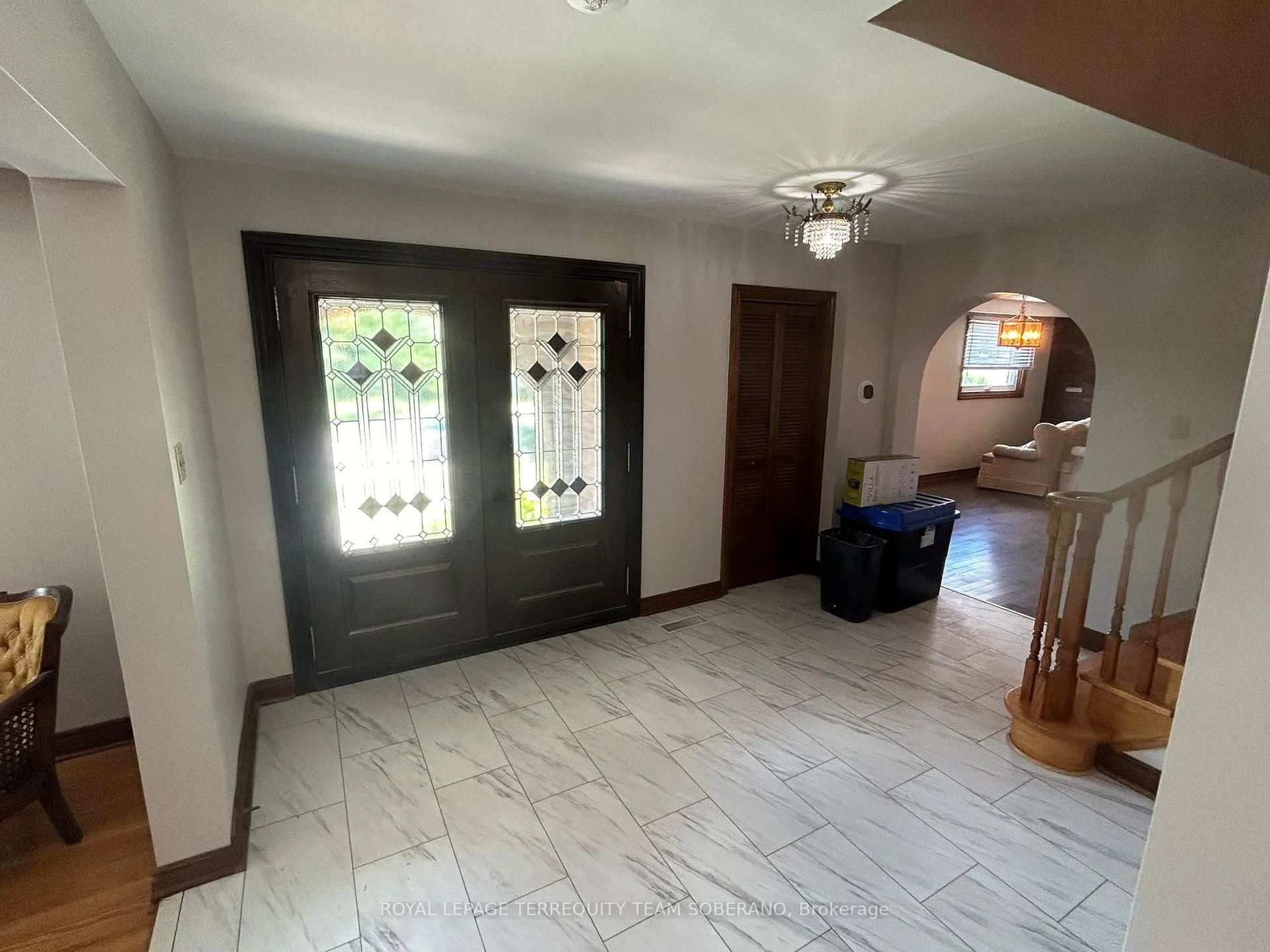 Photo 2 of Unit Upper, 10 Moonstone Place, Vaughan, West Woodbridge — HOMEH