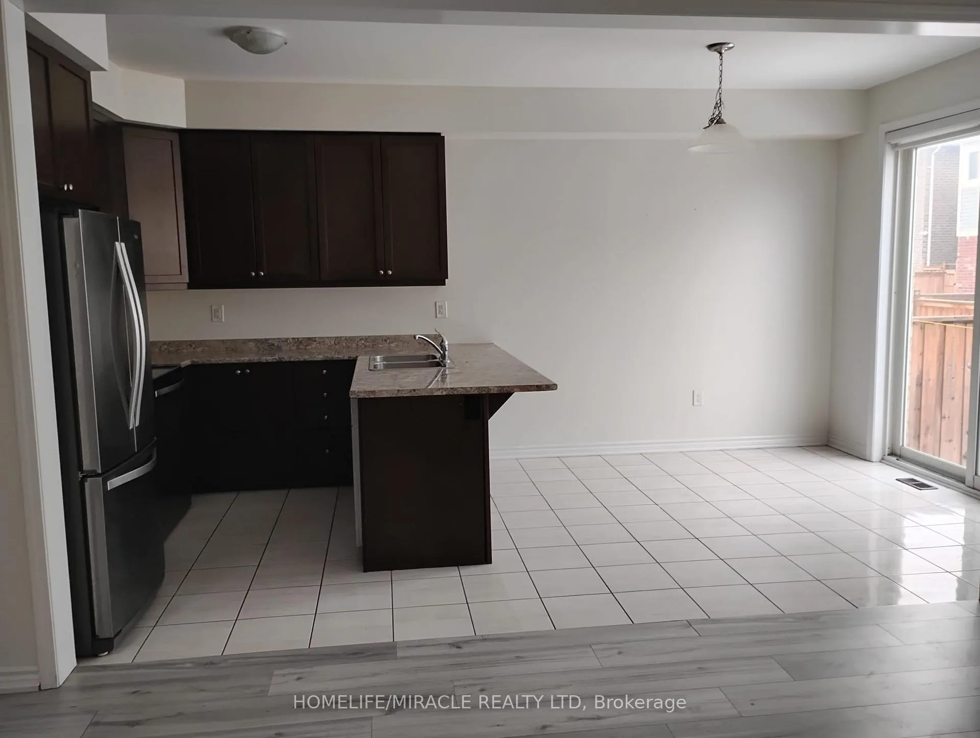 Photo 8 of Unit #Upper, 5 Ringway Road, Brampton, Northwest Brampton — HOMEH