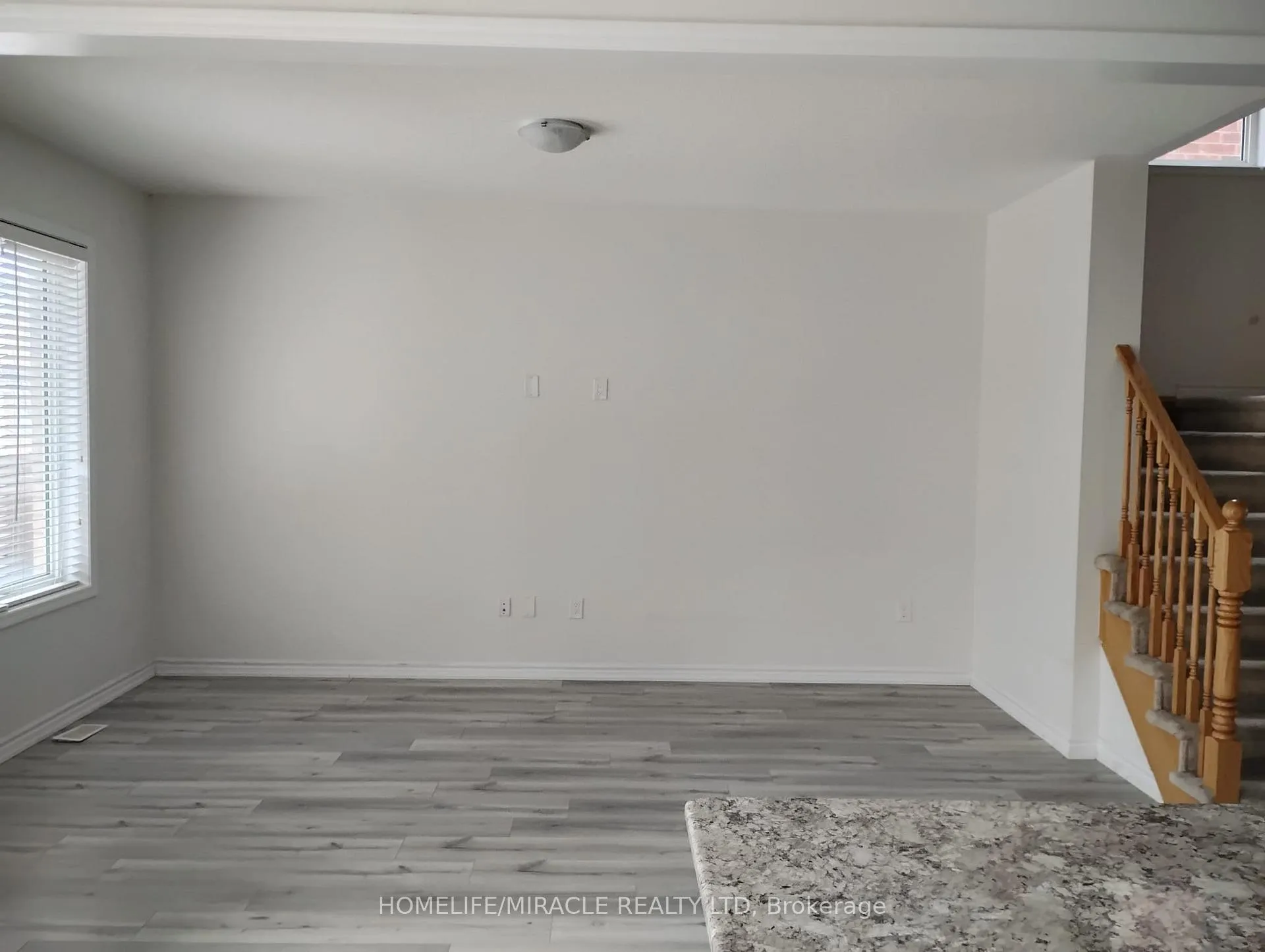 Photo 11 of Unit #Upper, 5 Ringway Road, Brampton, Northwest Brampton — HOMEH