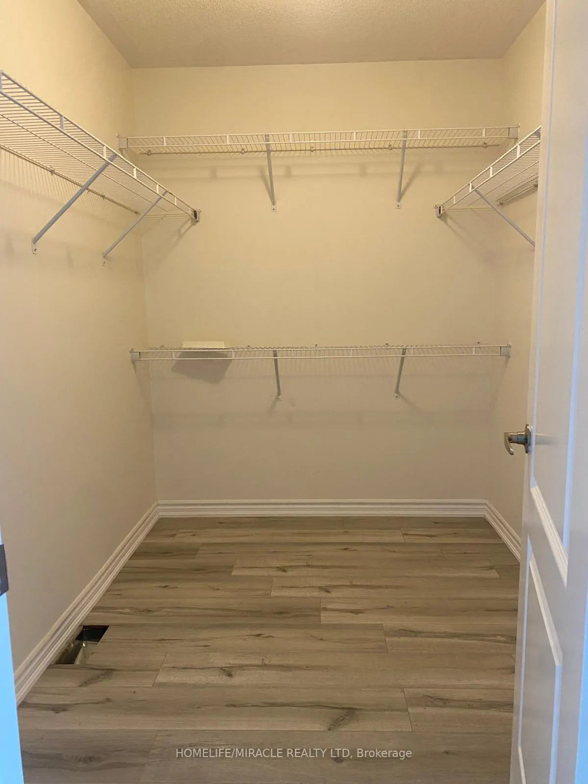 Photo 21 of Unit #Upper, 5 Ringway Road, Brampton, Northwest Brampton — HOMEH