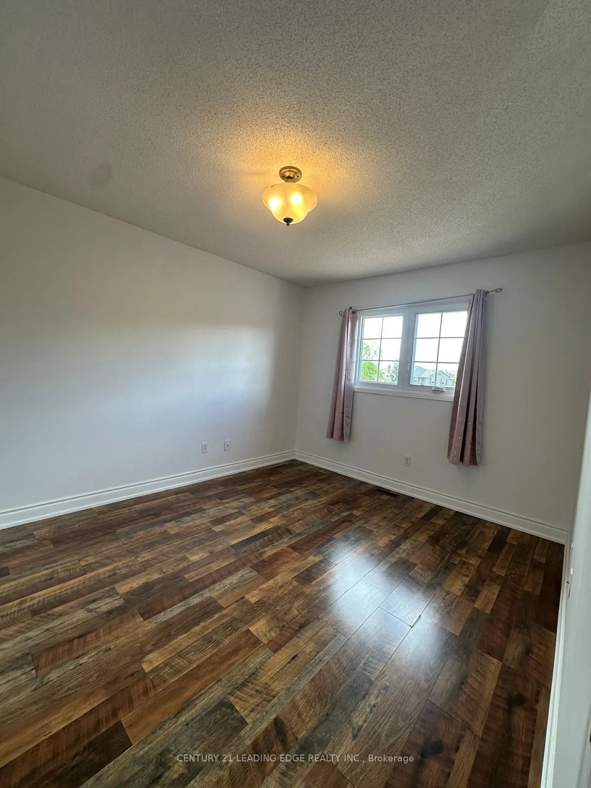 Photo 9 of Unit Main, 1506 Reesor Court, Pickering, Brock Ridge — HOMEH