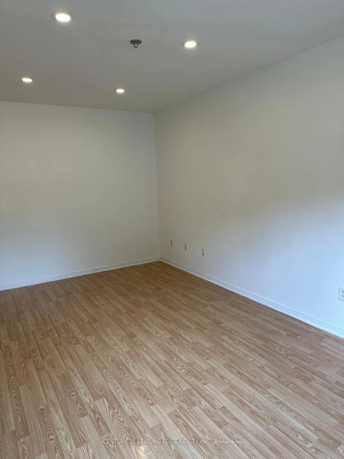Photo 23 of Unit Main, 1506 Reesor Court, Pickering, Brock Ridge — HOMEH