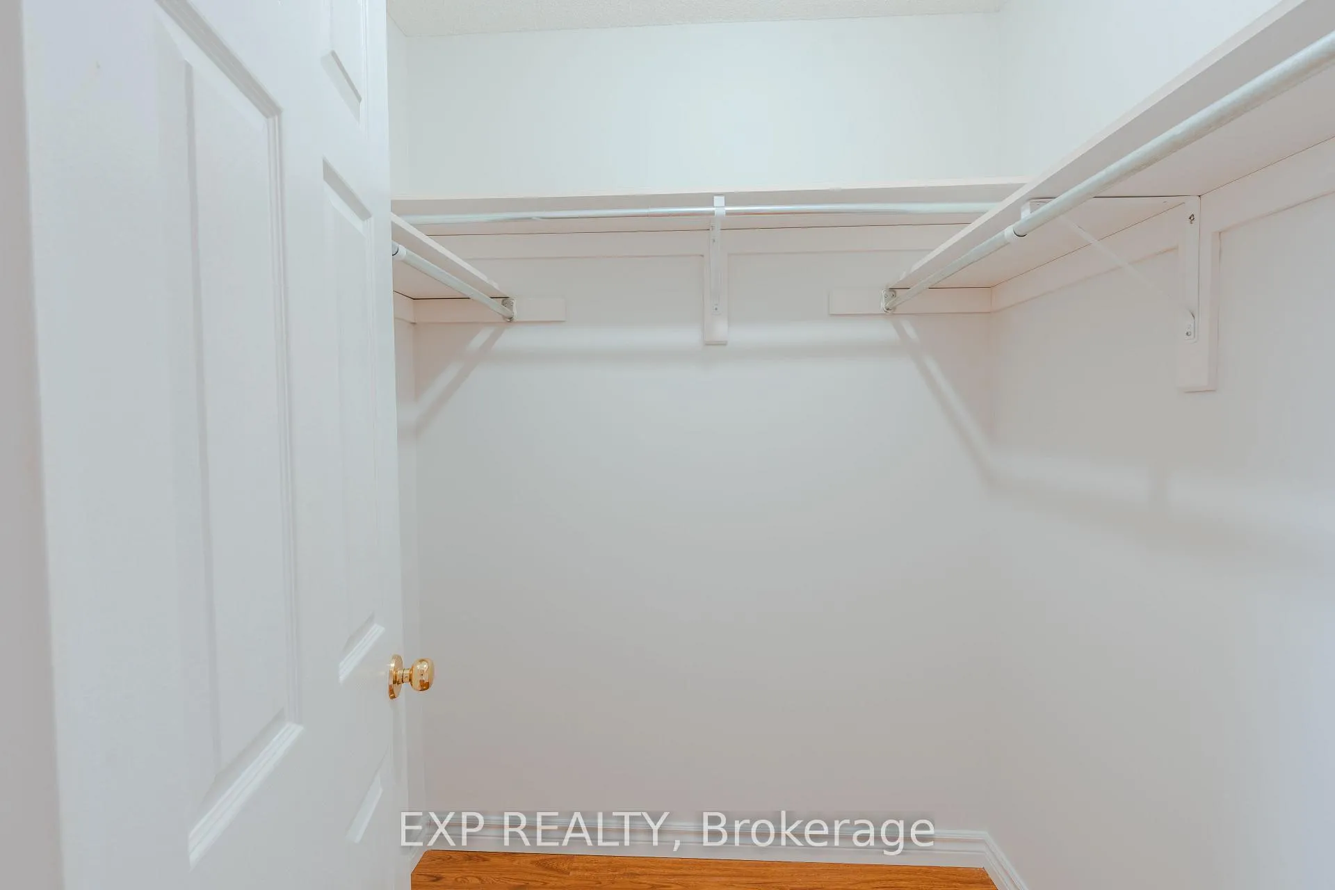 Photo 18 of 5 Schouten Crescent, Markham, Vinegar Hill — HOMEH