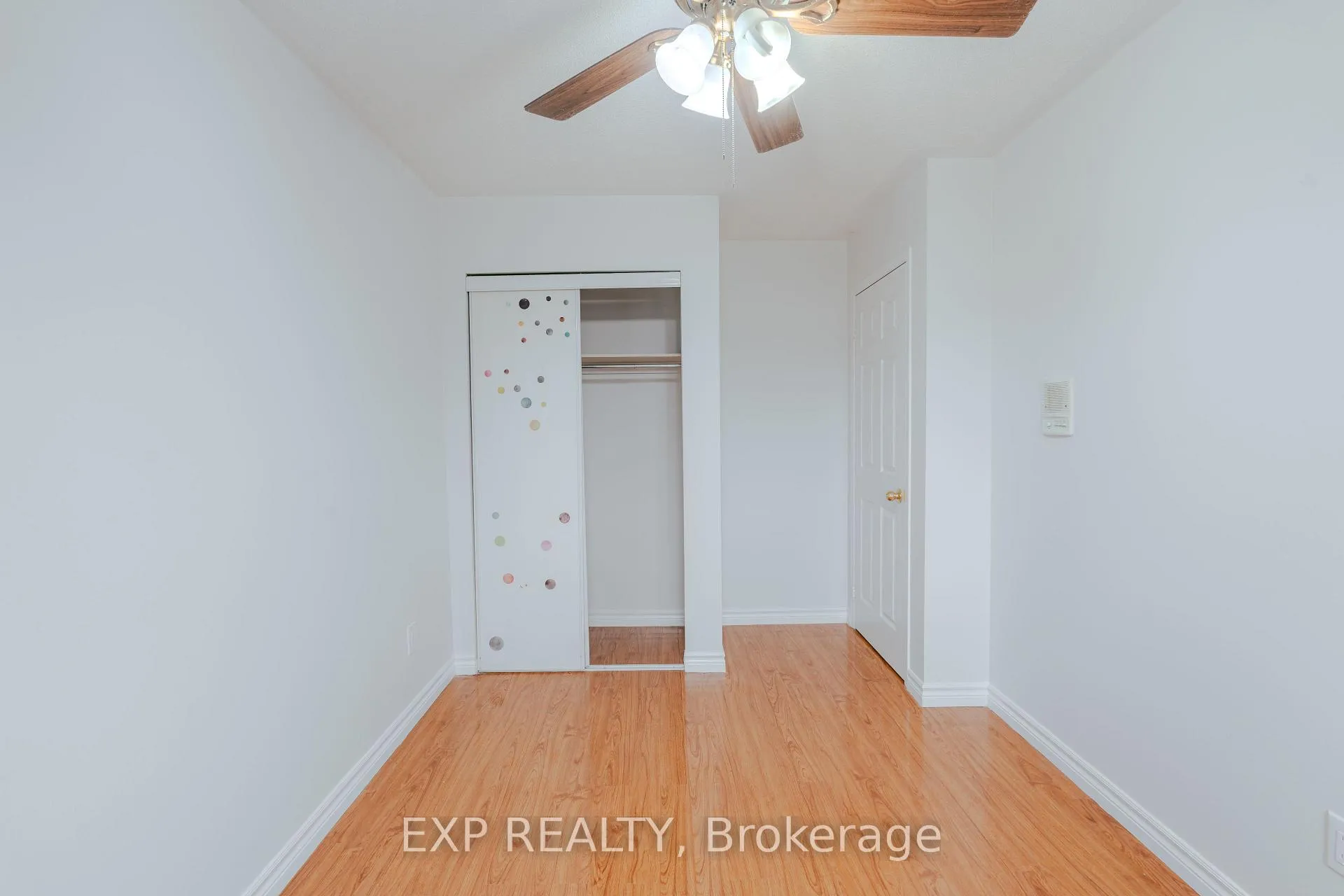 Photo 20 of 5 Schouten Crescent, Markham, Vinegar Hill — HOMEH