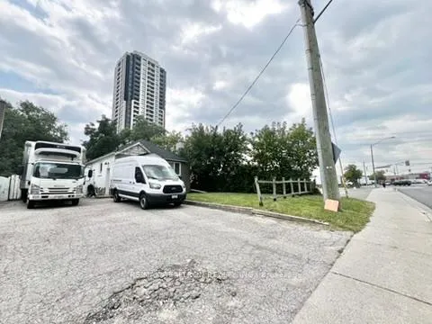 Photo 6 of 9 Meadowview Avenue, Markham, Grandview — HOMEH