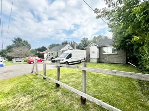 Photo 7 of 9 Meadowview Avenue, Markham, Grandview — HOMEH