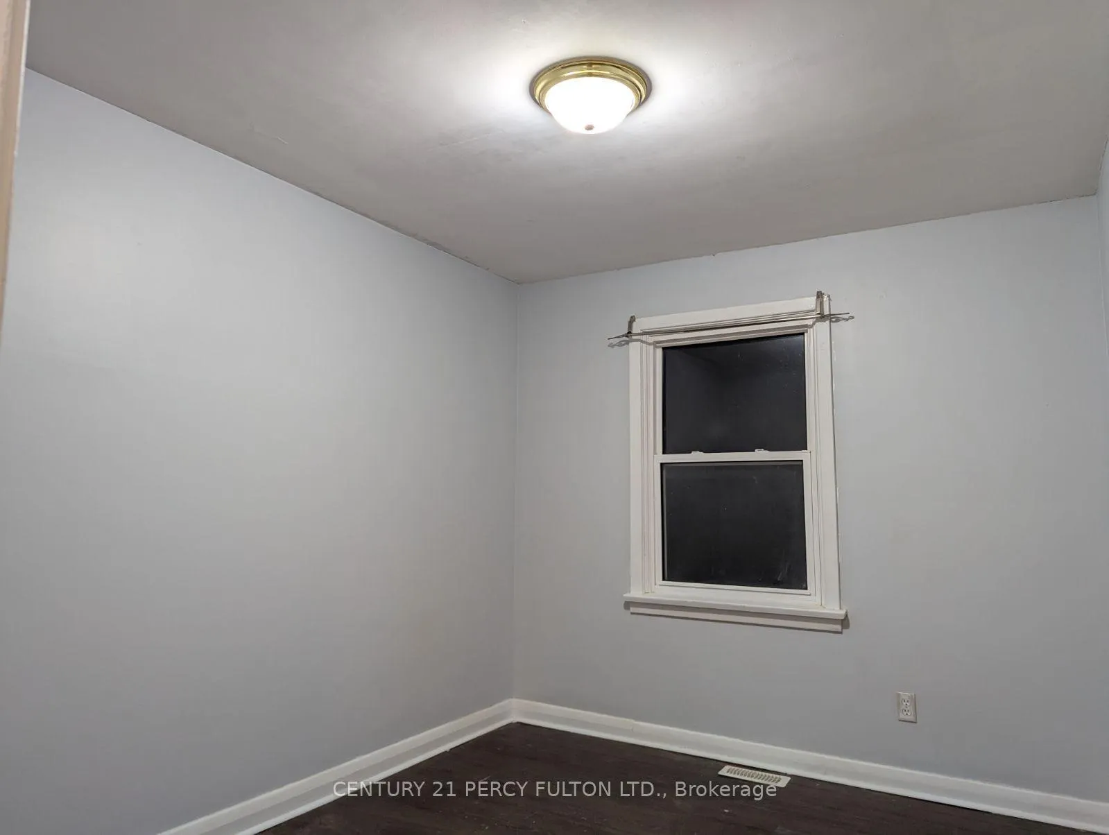 Photo 9 of Unit Main, 58 Eastlawn Street, Oshawa, Donevan — HOMEH