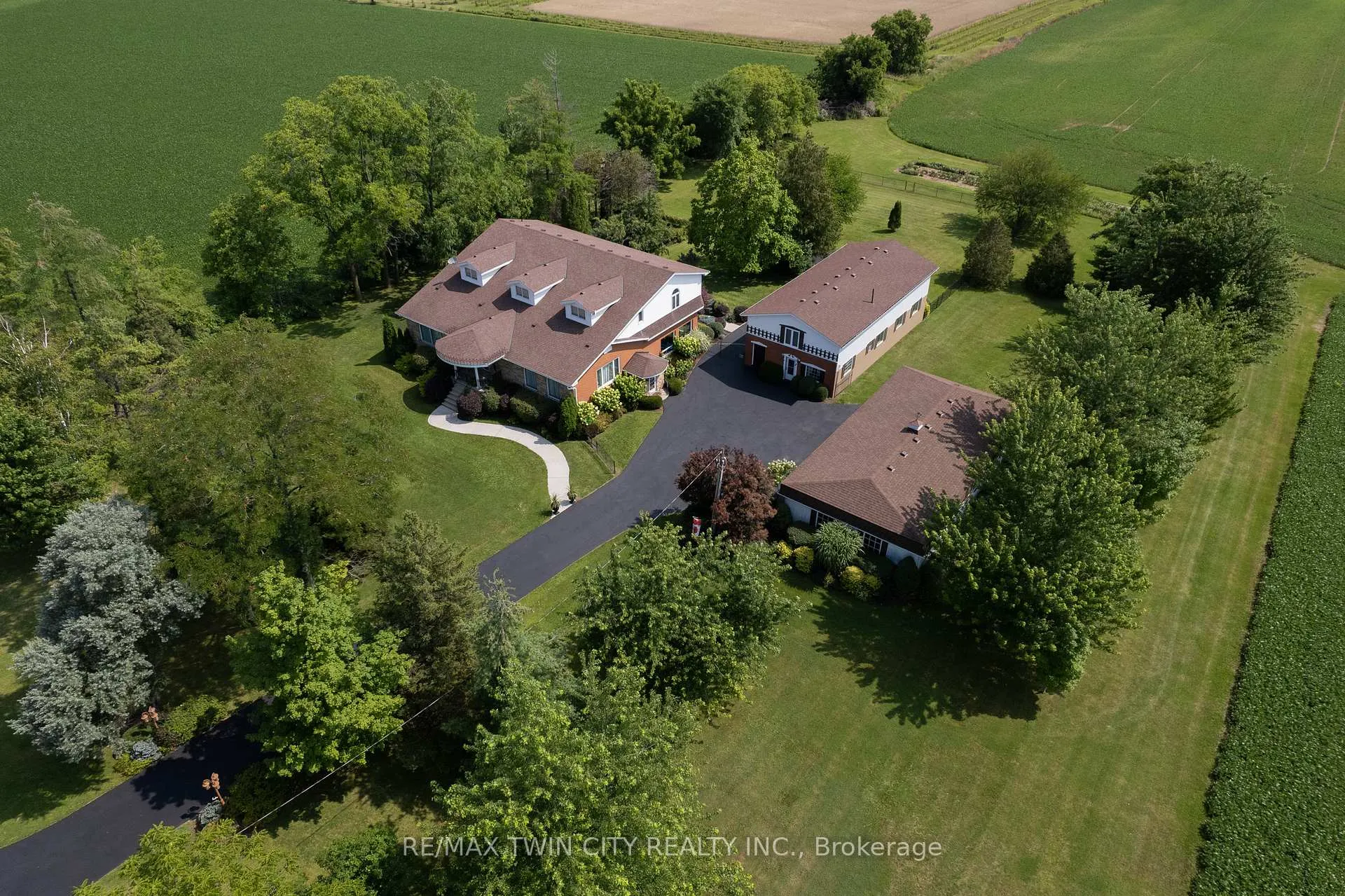 Photo 1 of 42 Brant Mill Road, Brant, Oakland — HOMEH