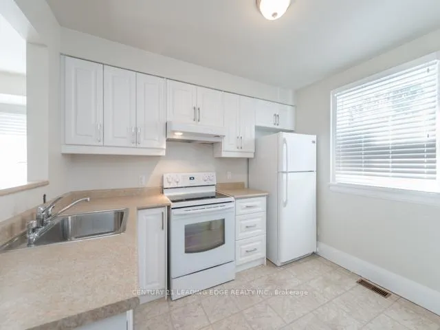 Photo 8 of Unit #Main, 76 Elgin Street, Oshawa, O'Neill — HOMEH