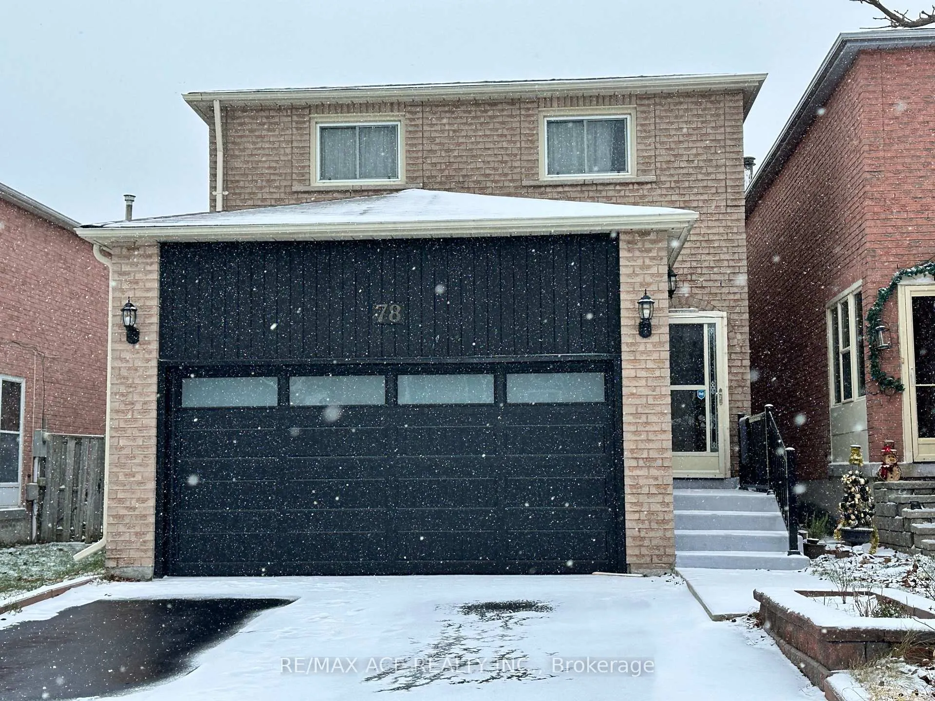 Photo 1 of 78 Stather Crescent, Markham, Milliken Mills East — HOMEH