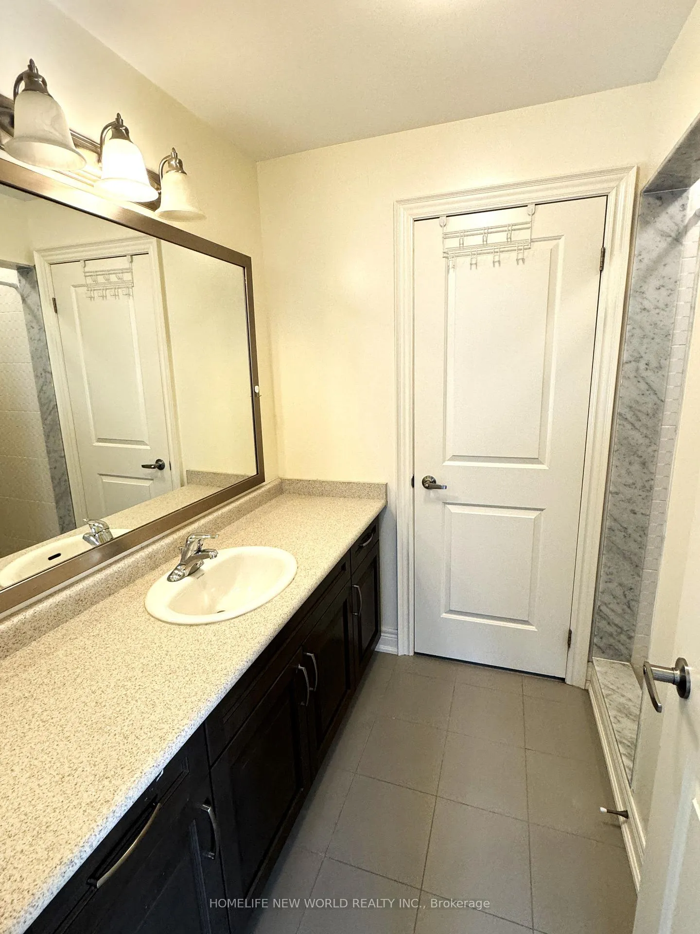 Photo 27 of 145 Fitzmaurice Drive, Vaughan, Maple — HOMEH