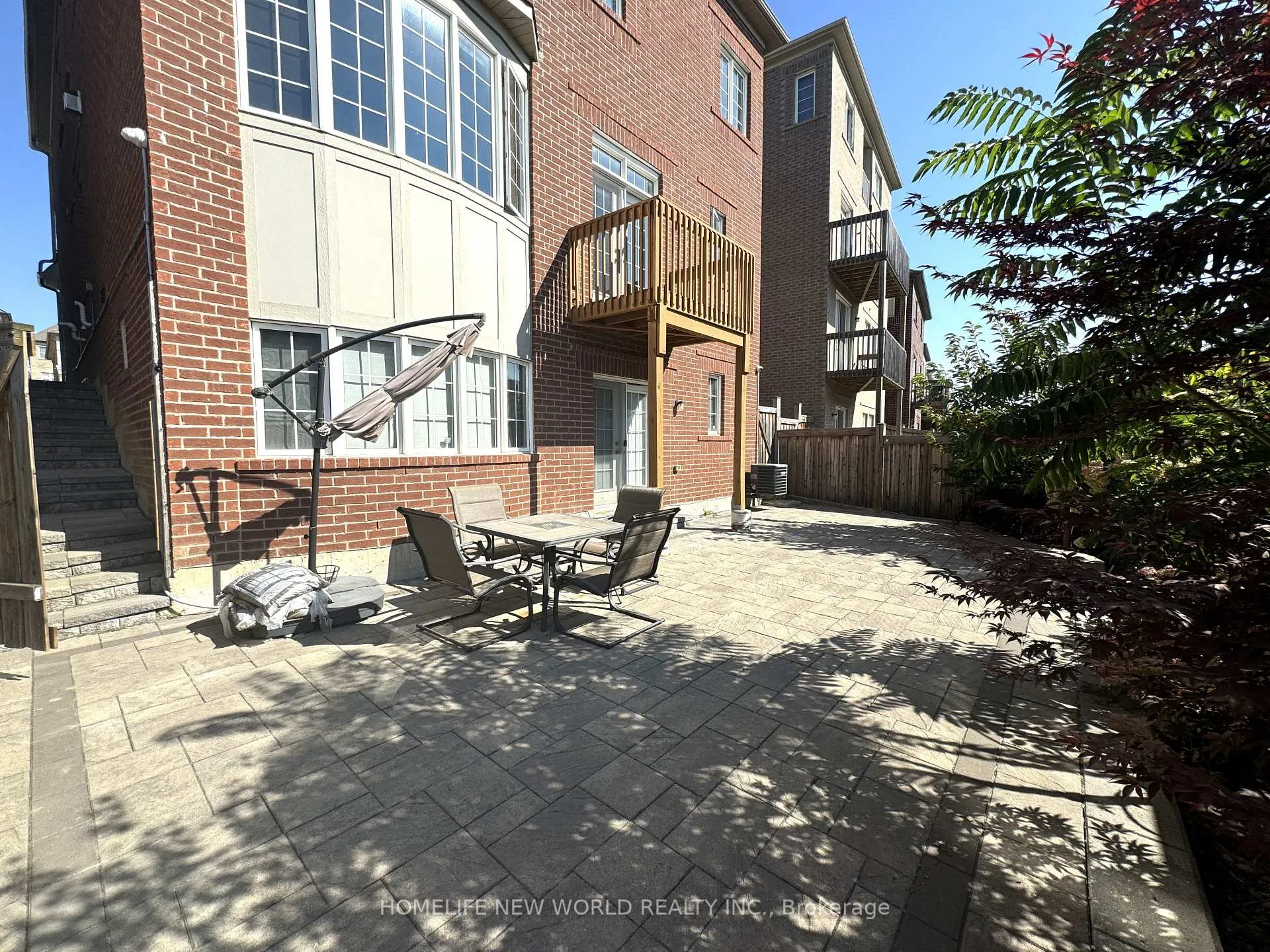 Photo 34 of 145 Fitzmaurice Drive, Vaughan, Maple — HOMEH