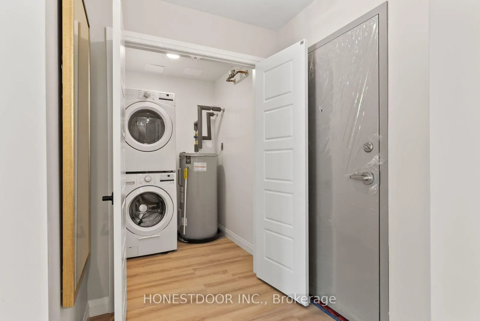 Photo 6 of 101 Eastridge Road, Brockton — HOMEH