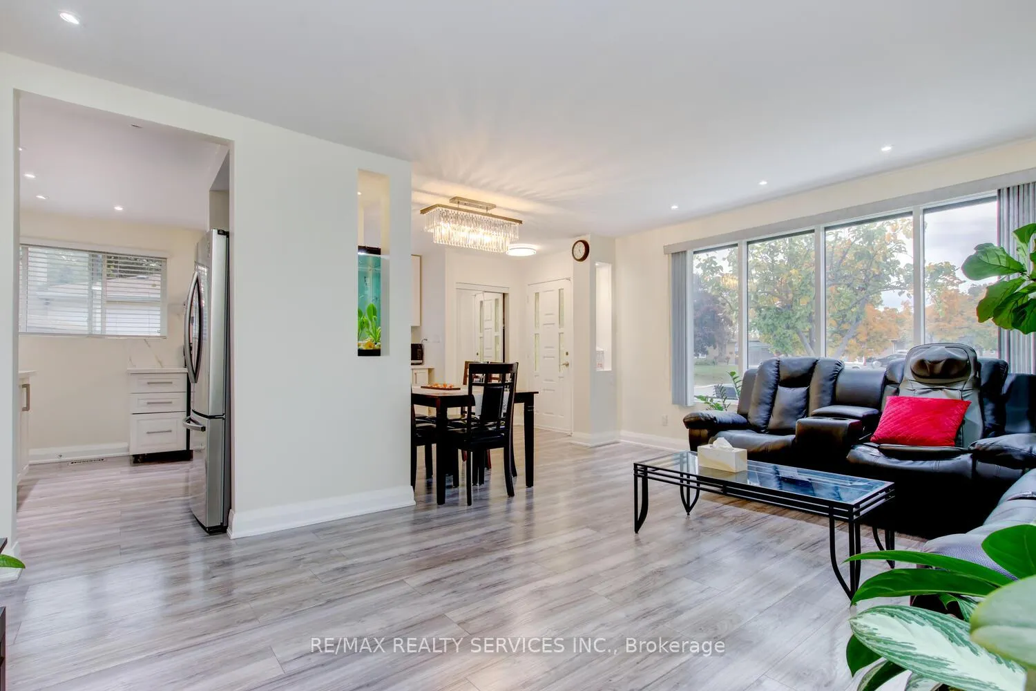 Photo 15 of 25 Finchley Crescent, Brampton, Southgate — HOMEH