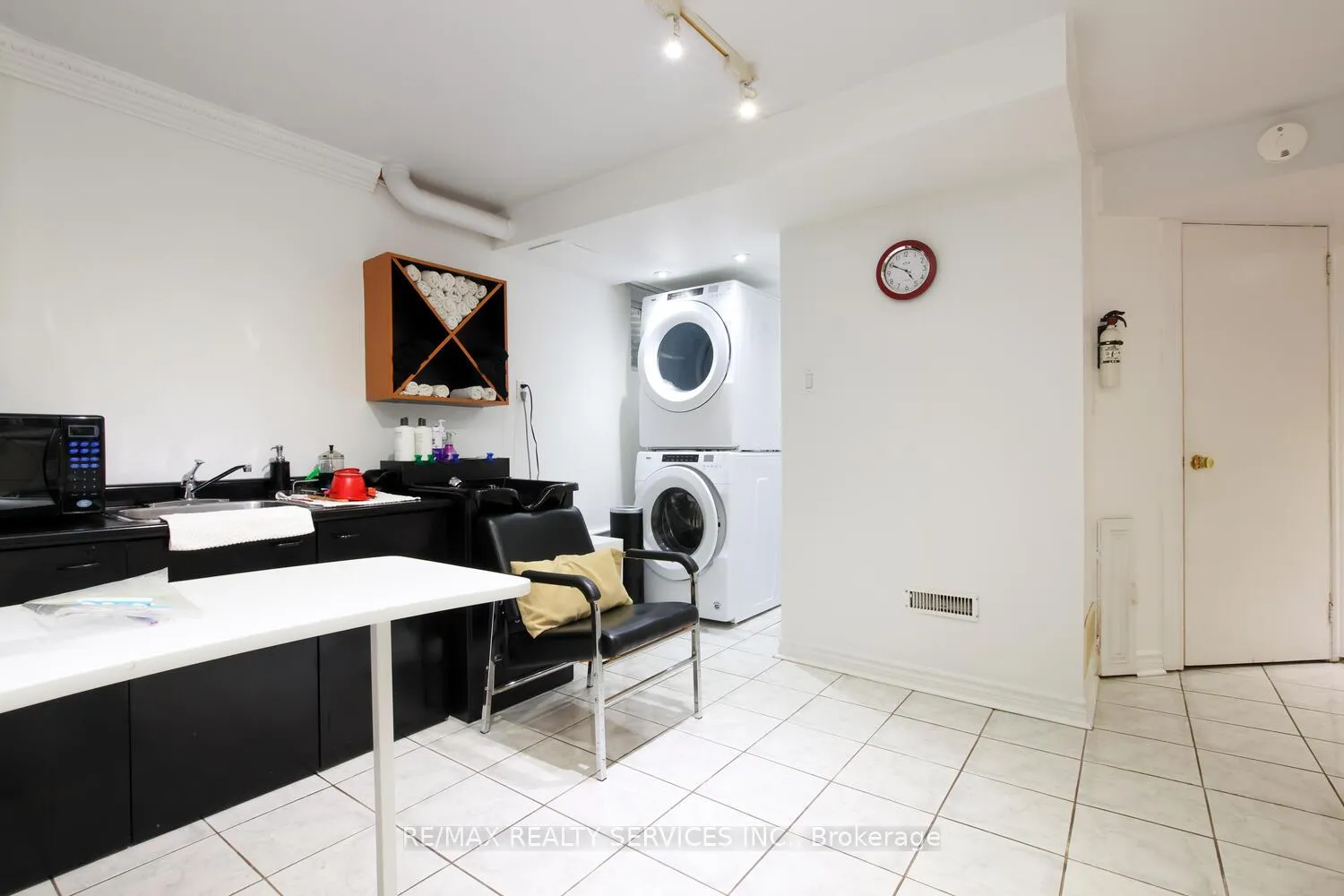Photo 27 of 25 Finchley Crescent, Brampton, Southgate — HOMEH