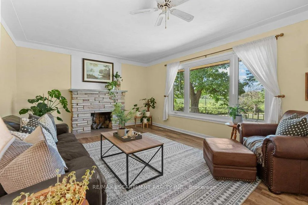 Photo 12 of 578 Millgrove Side Road, Hamilton, Rural Flamborough — HOMEH