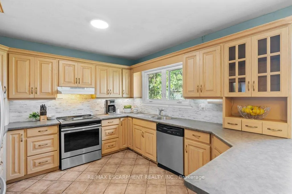 Photo 17 of 578 Millgrove Side Road, Hamilton, Rural Flamborough — HOMEH