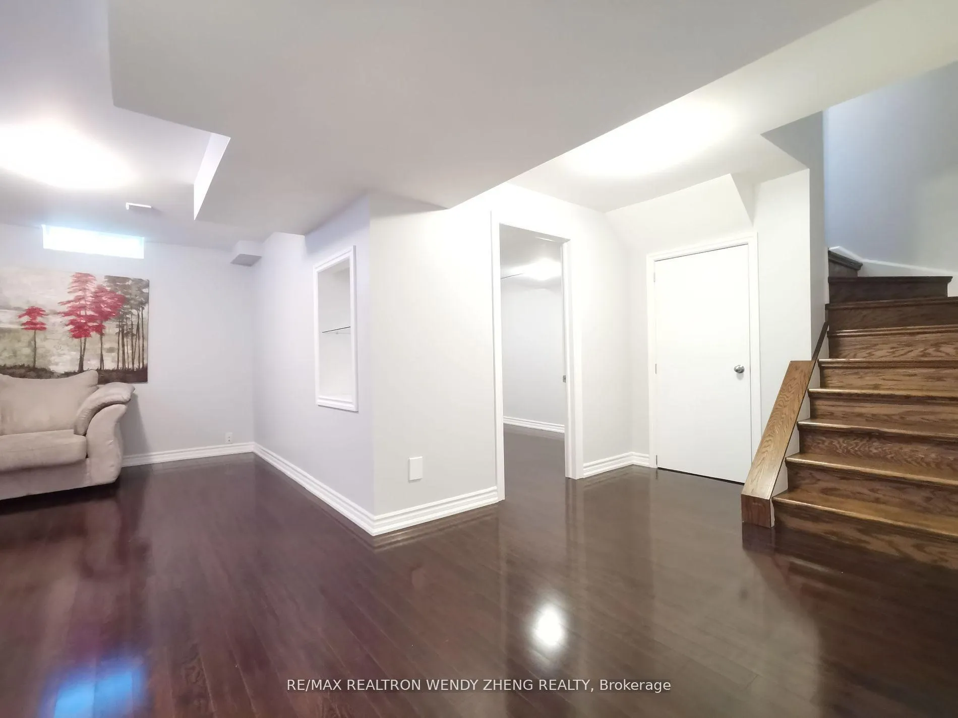 Photo 16 of 21 Thornbush Boulevard, Brampton, Northwest Brampton — HOMEH