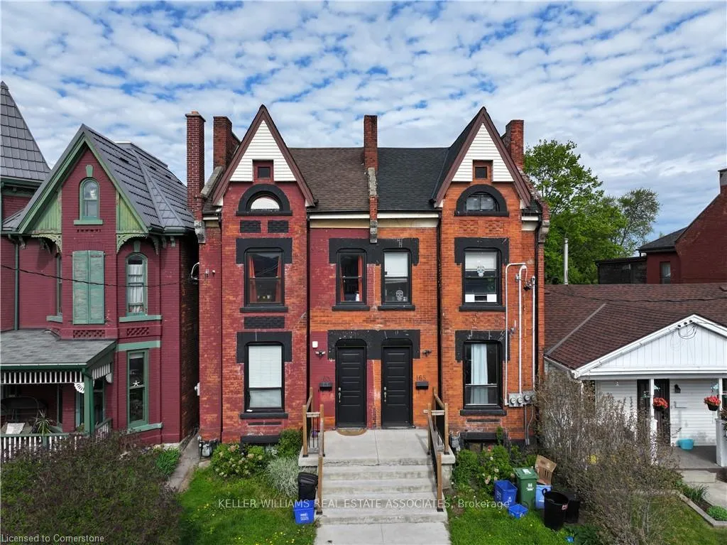 Front of 165 Emerald Street N