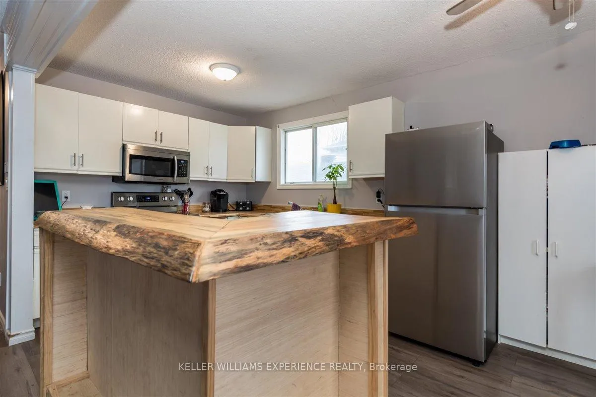 Photo 2 of Unit Upper, 218 Hilda Street, Orillia — HOMEH
