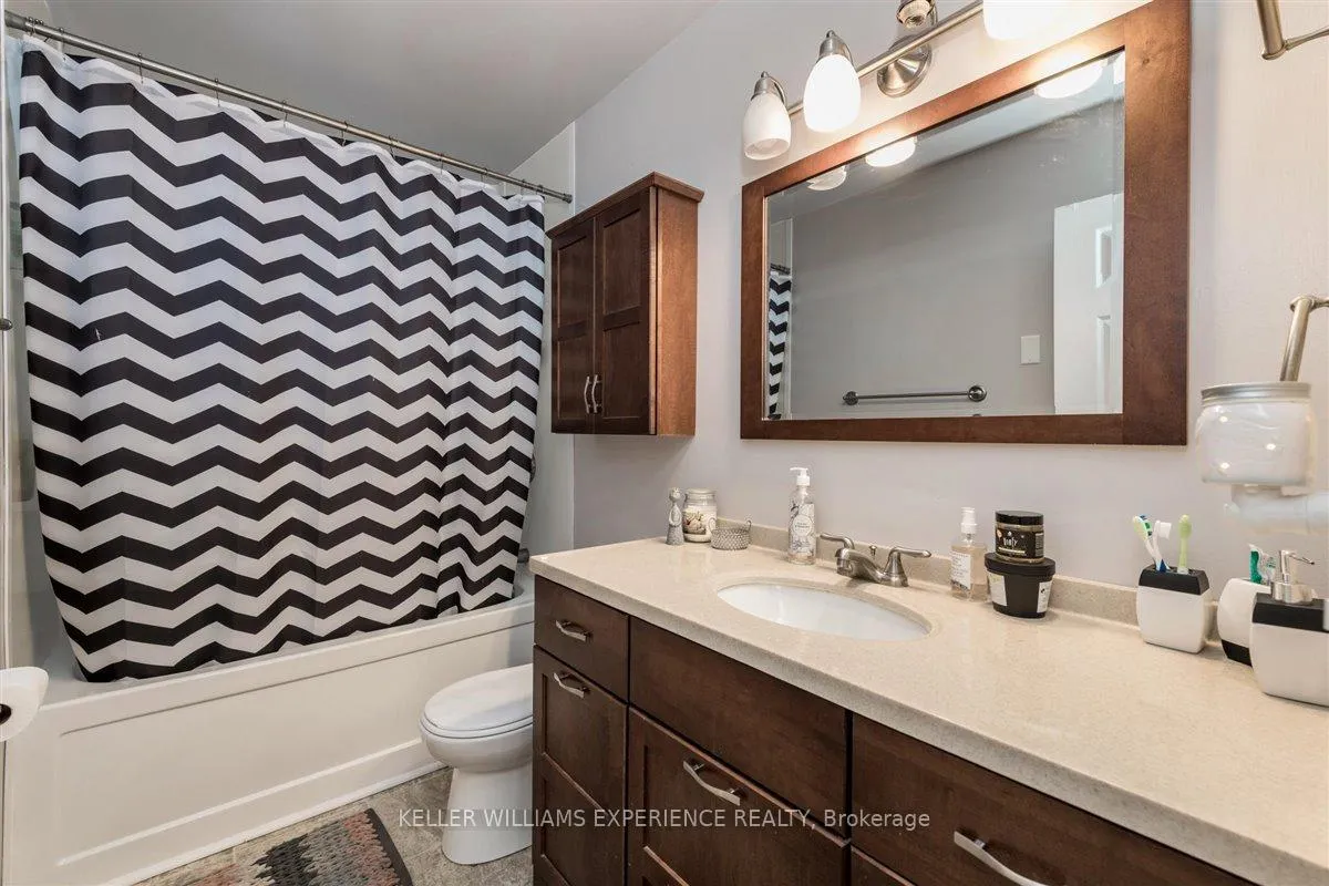 Photo 8 of Unit Upper, 218 Hilda Street, Orillia — HOMEH