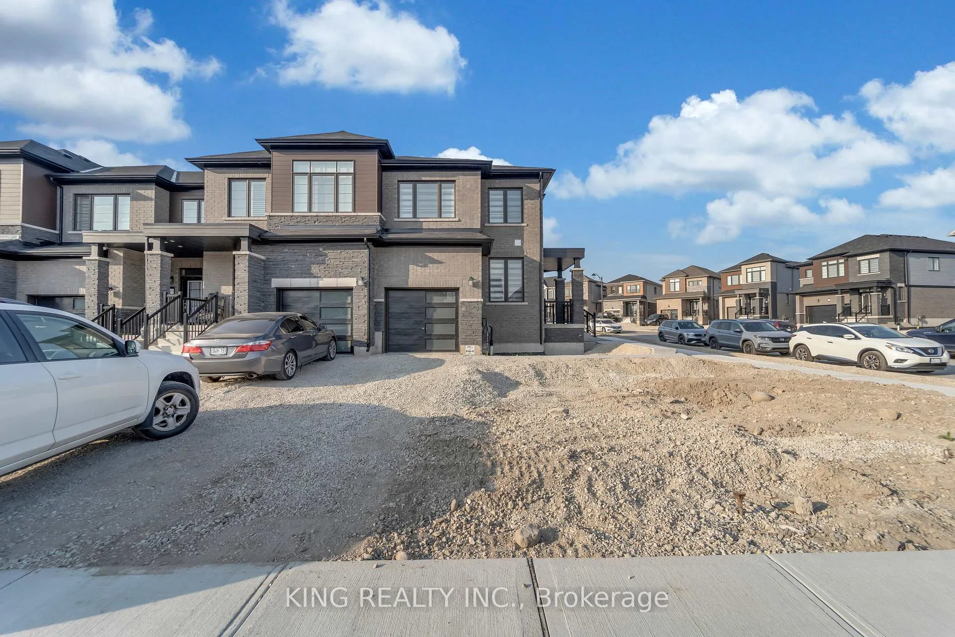Photo 2 of 127 Blacksmith Drive, Woolwich — HOMEH