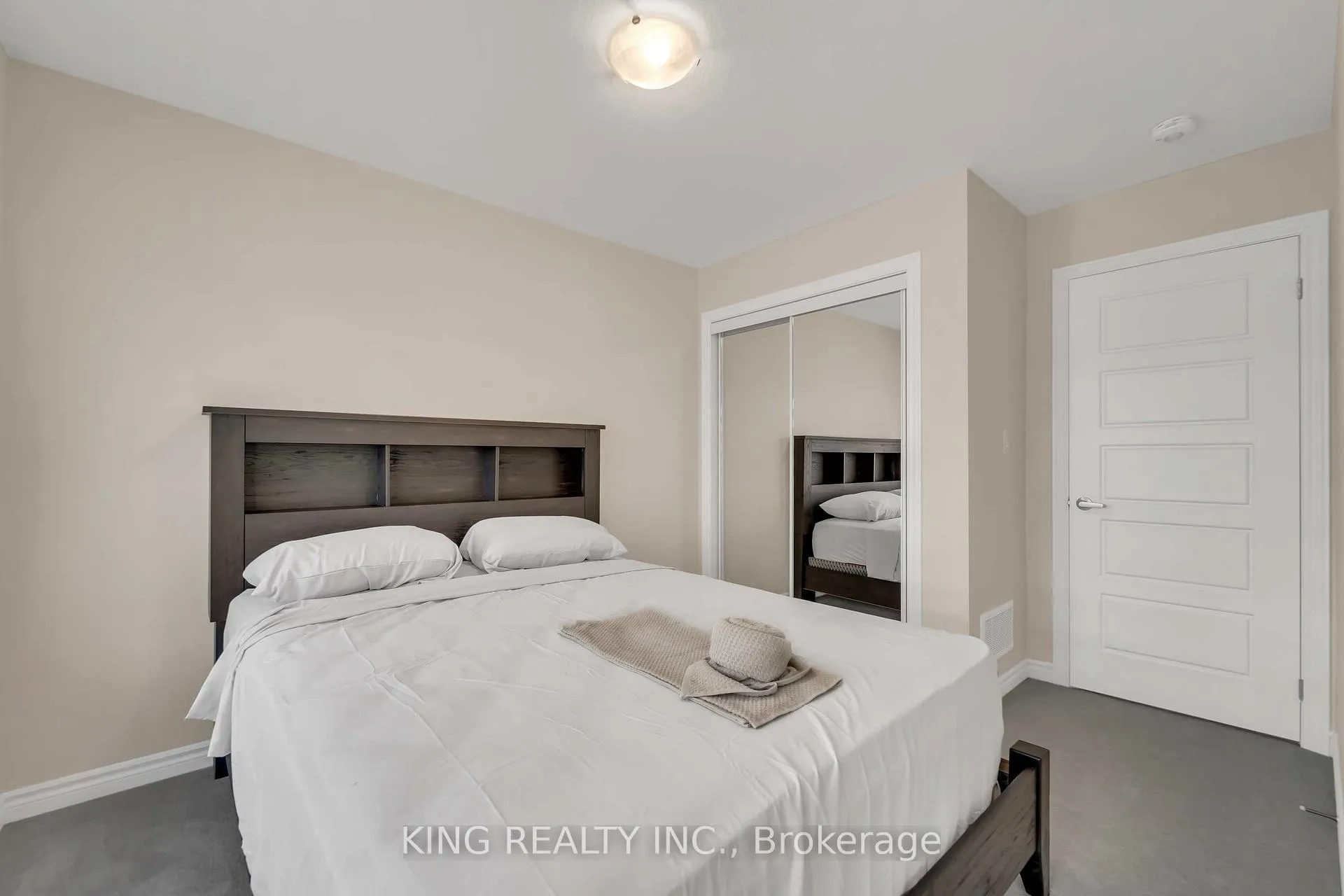 Photo 30 of 127 Blacksmith Drive, Woolwich — HOMEH