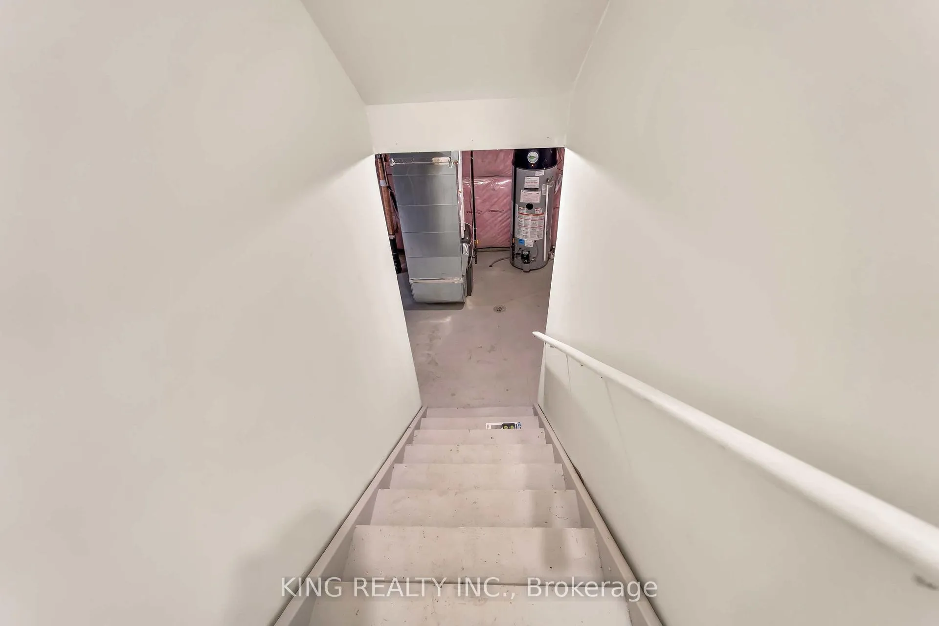 Photo 32 of 127 Blacksmith Drive, Woolwich — HOMEH