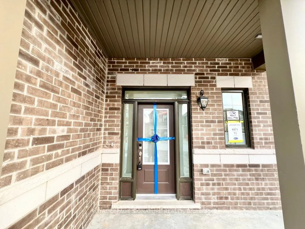Photo 2 of 49 Suzuki Street, Barrie, Rural Barrie Southeast — HOMEH