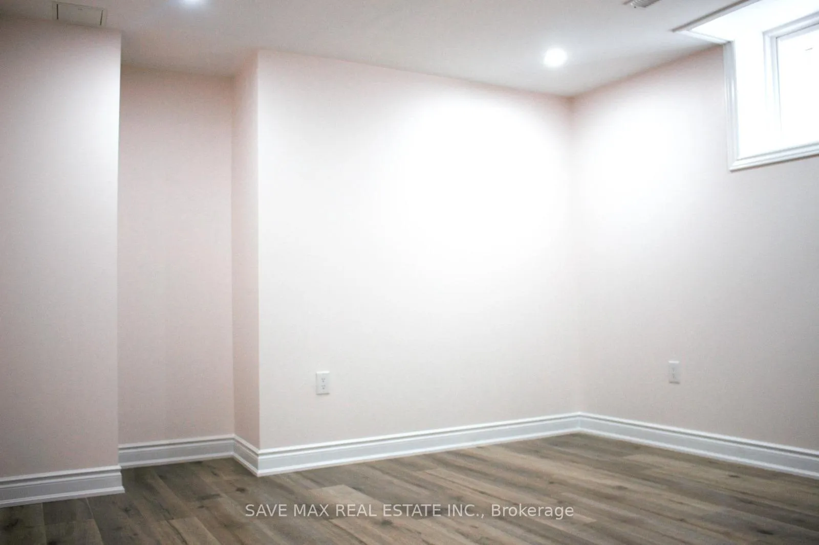 Photo 14 of 24 Lavallee Crescent, Brampton, Credit Valley — HOMEH