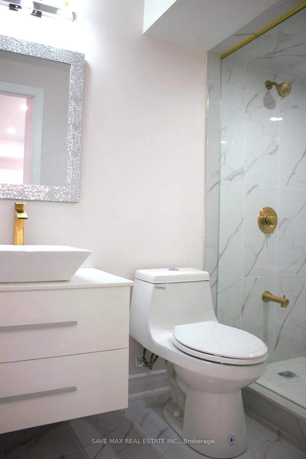 Photo 16 of 24 Lavallee Crescent, Brampton, Credit Valley — HOMEH