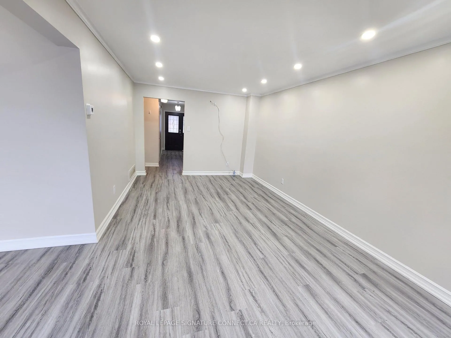 Photo 7 of 74 Trillium Crescent, Barrie, Allandale Heights — HOMEH