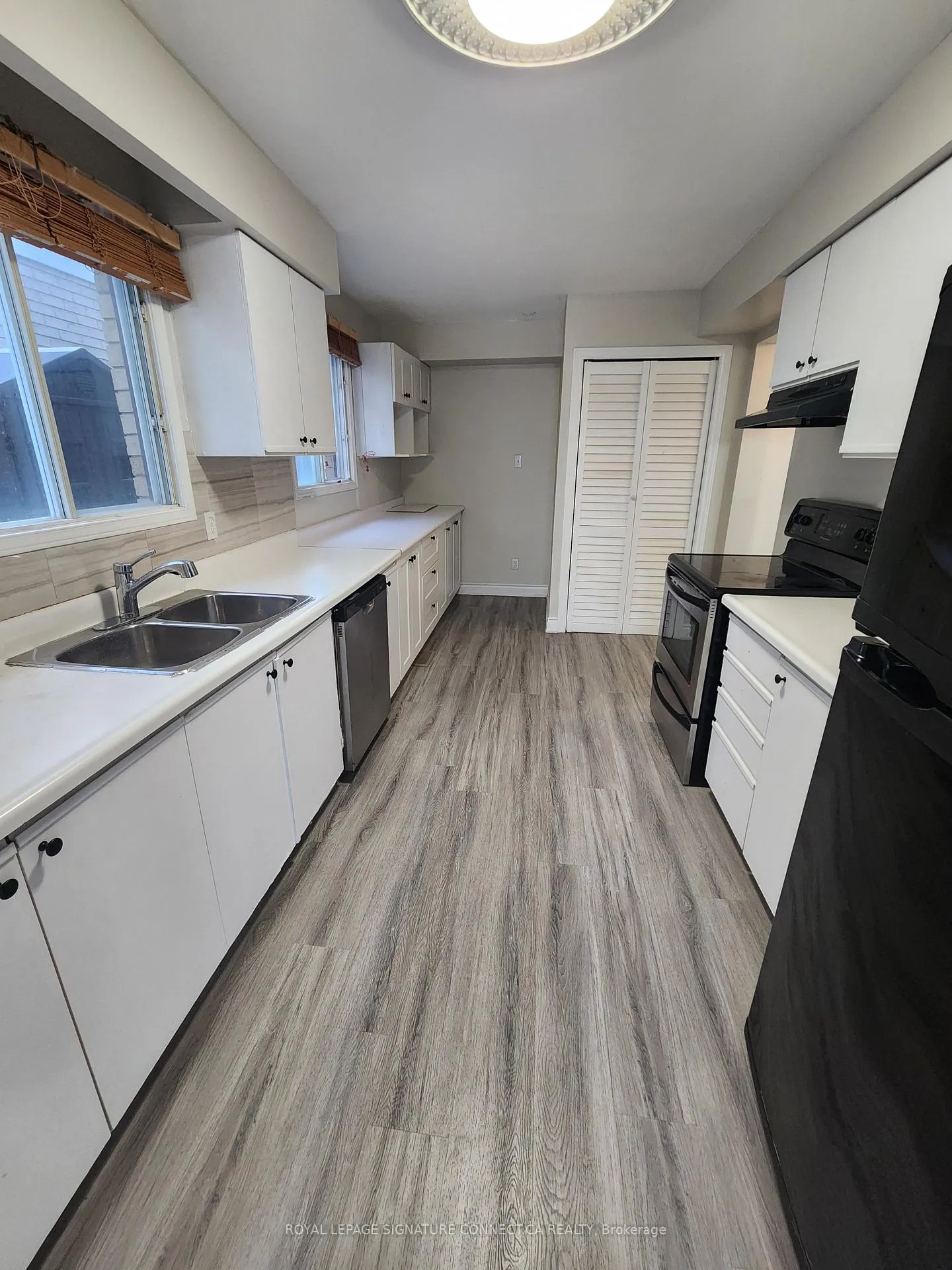 Photo 8 of 74 Trillium Crescent, Barrie, Allandale Heights — HOMEH