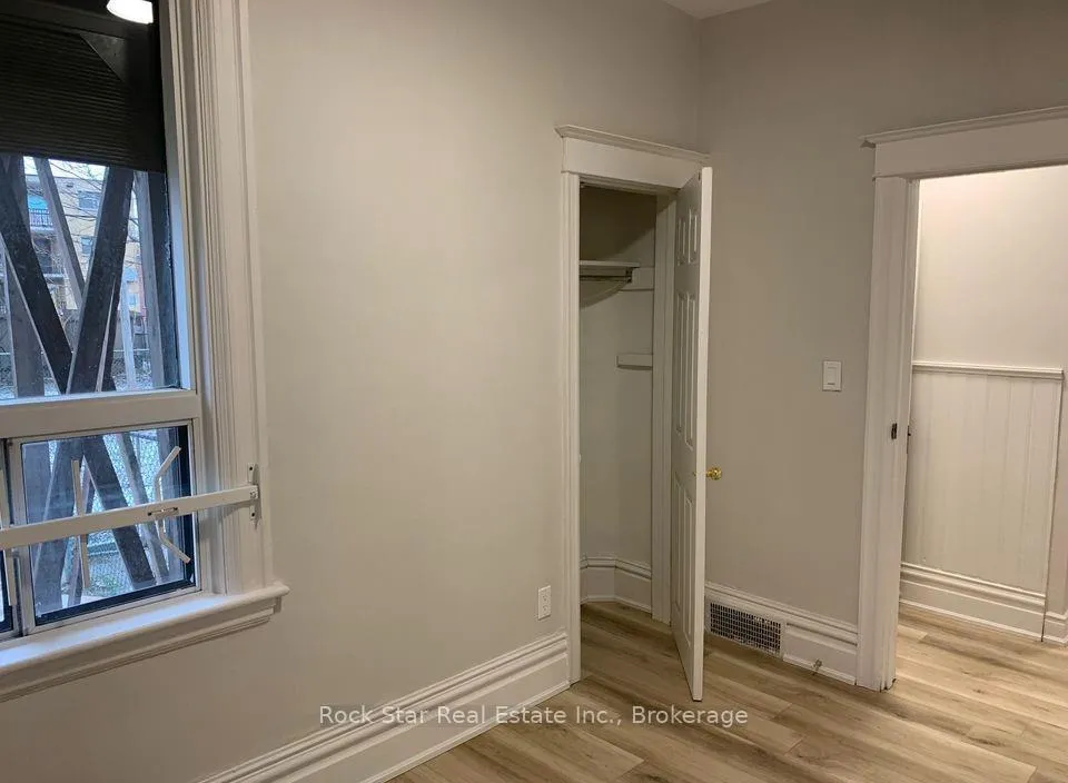 Photo 6 of Unit Main, 28 Myrtle Avenue, Hamilton, St. Clair — HOMEH