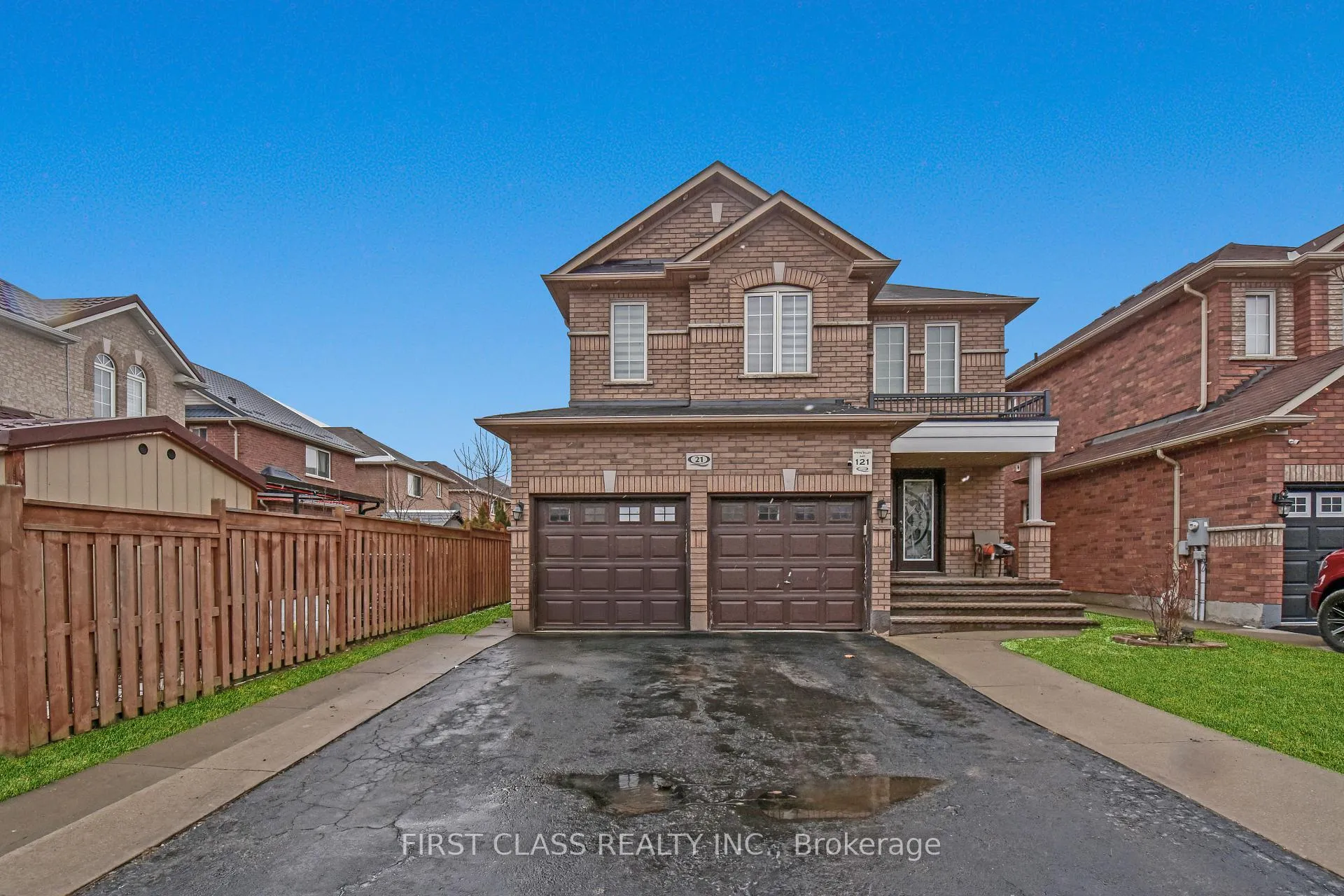 Photo 1 of Unit Main, 21 Portstewart Crescent, Brampton, Credit Valley — HOMEH