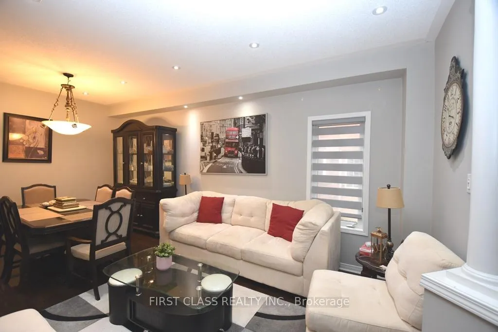 Photo 6 of Unit Main, 21 Portstewart Crescent, Brampton, Credit Valley — HOMEH