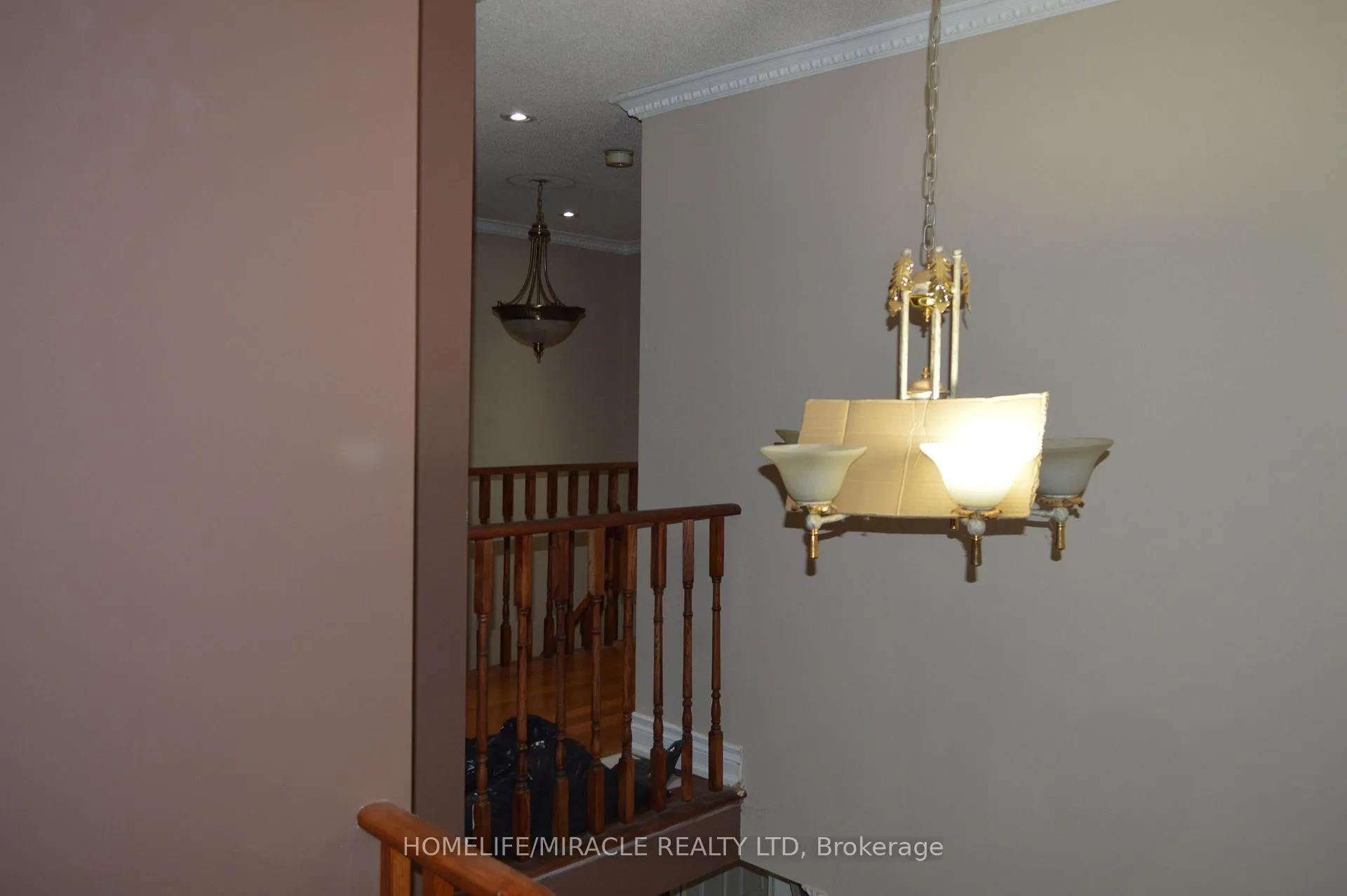 Photo 12 of 19 Ashbrook Way, Brampton, Fletcher's West — HOMEH