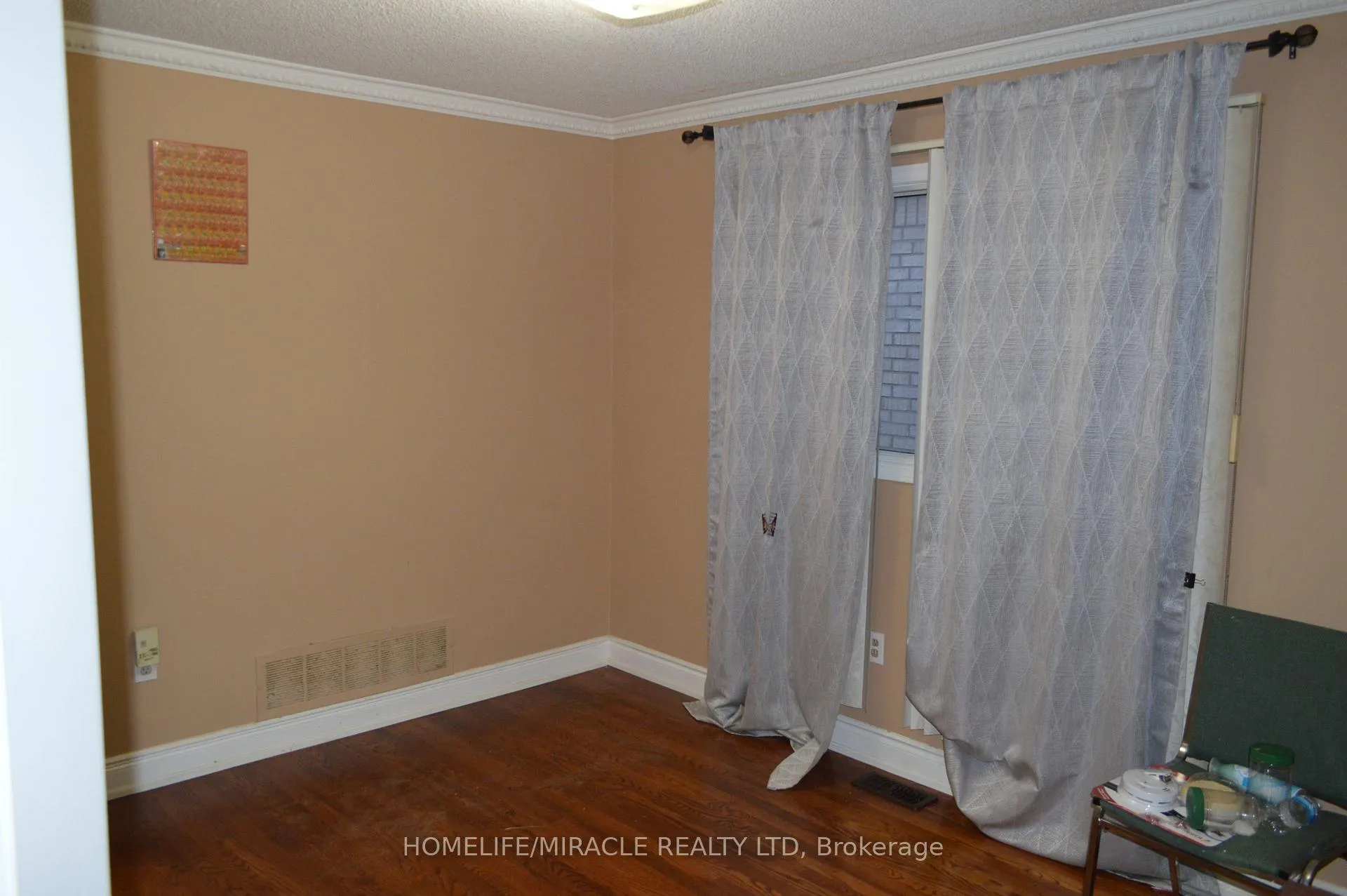 Photo 15 of 19 Ashbrook Way, Brampton, Fletcher's West — HOMEH
