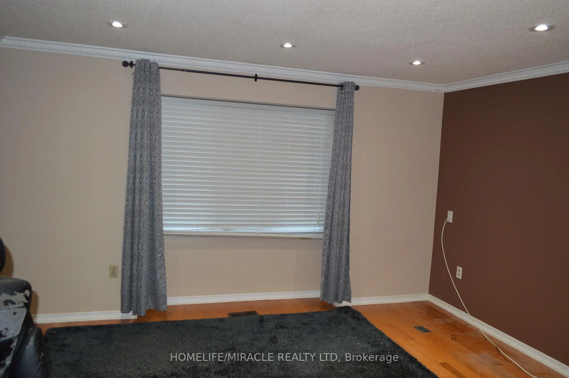 Photo 18 of 19 Ashbrook Way, Brampton, Fletcher's West — HOMEH