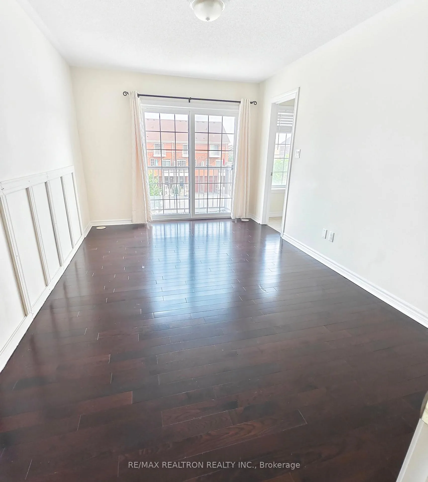 Photo 14 of Unit Upper, 46 Cathedral High Street, Markham, Cathedraltown — HOMEH