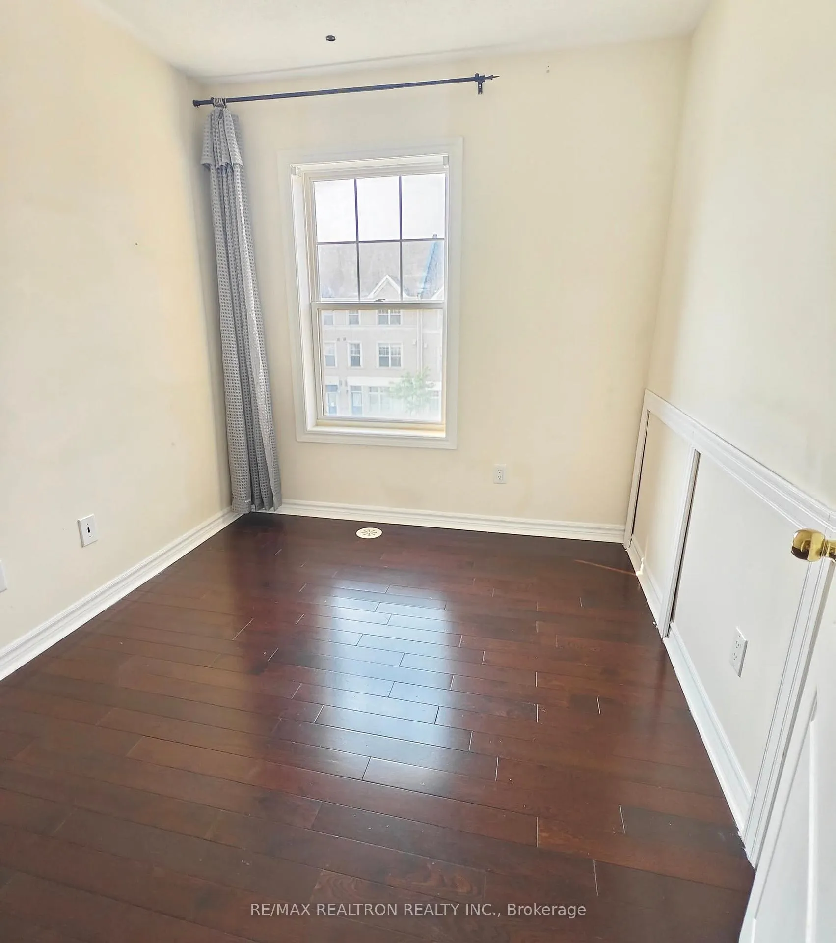Photo 21 of Unit Upper, 46 Cathedral High Street, Markham, Cathedraltown — HOMEH