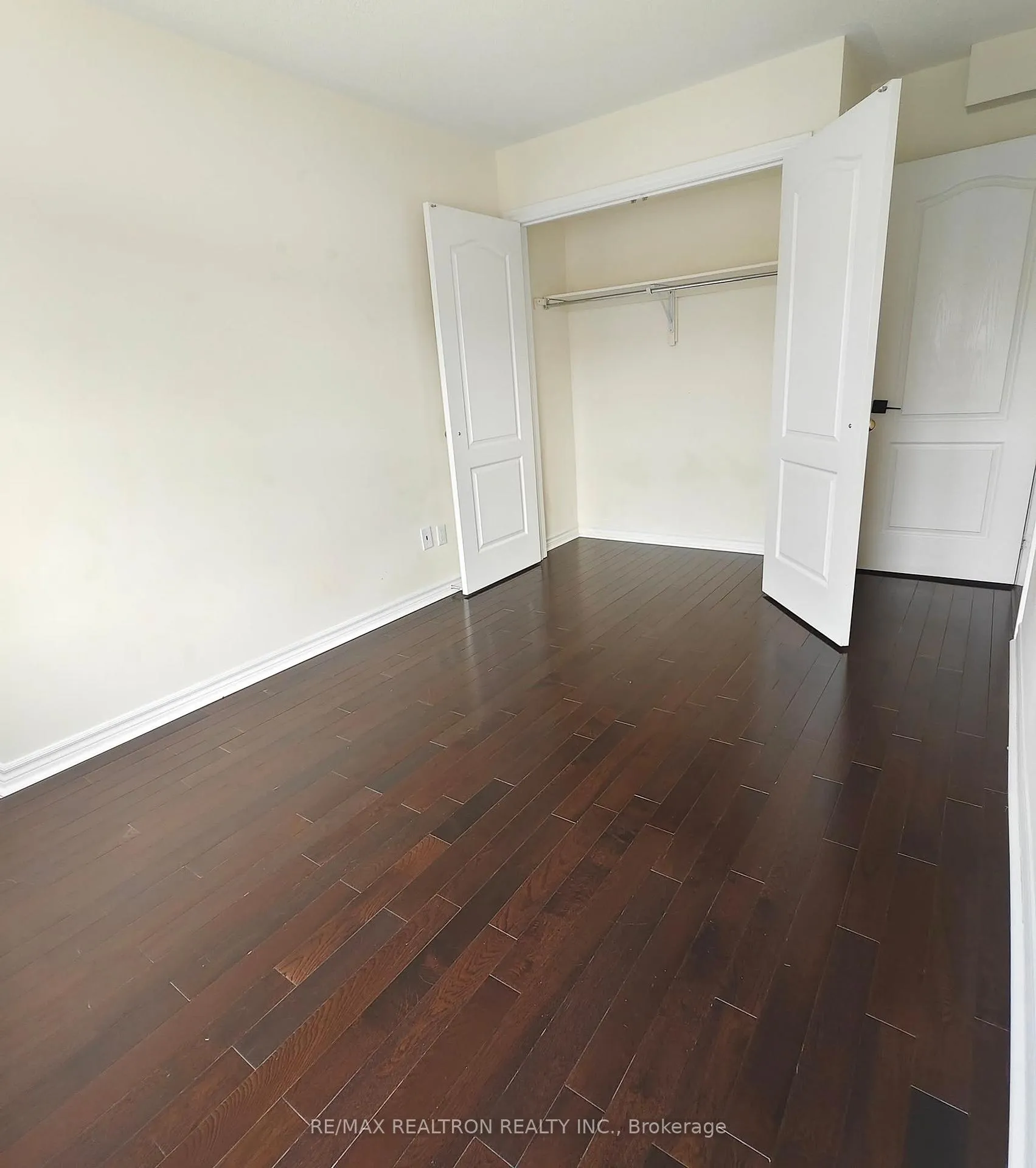 Photo 24 of Unit Upper, 46 Cathedral High Street, Markham, Cathedraltown — HOMEH