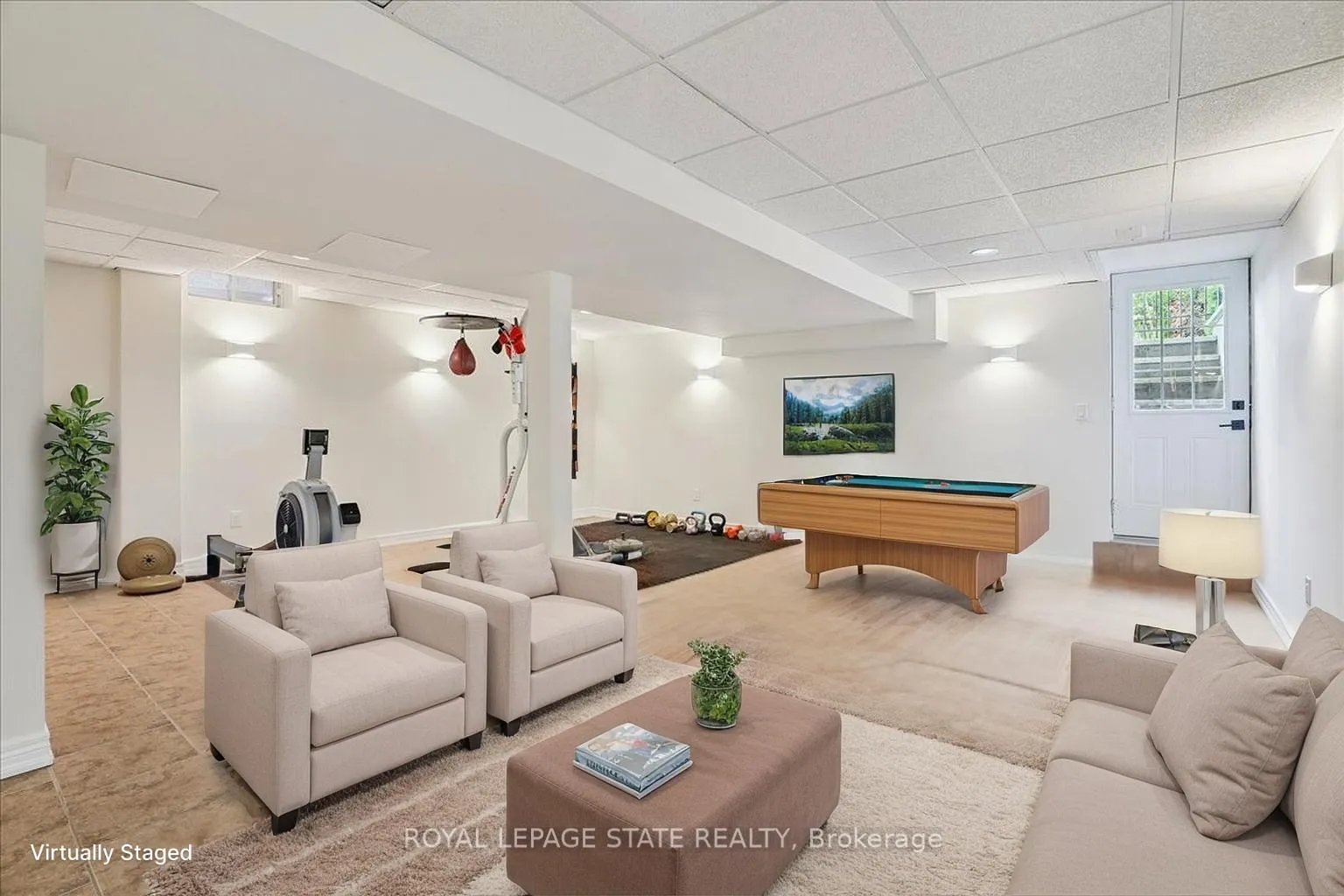 Photo 11 of 55 Edgewater Drive, Hamilton, Lakeshore — HOMEH