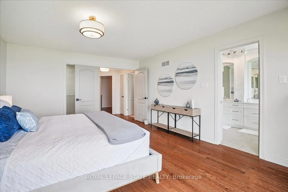 Photo 26 of 55 Edgewater Drive, Hamilton, Lakeshore — HOMEH