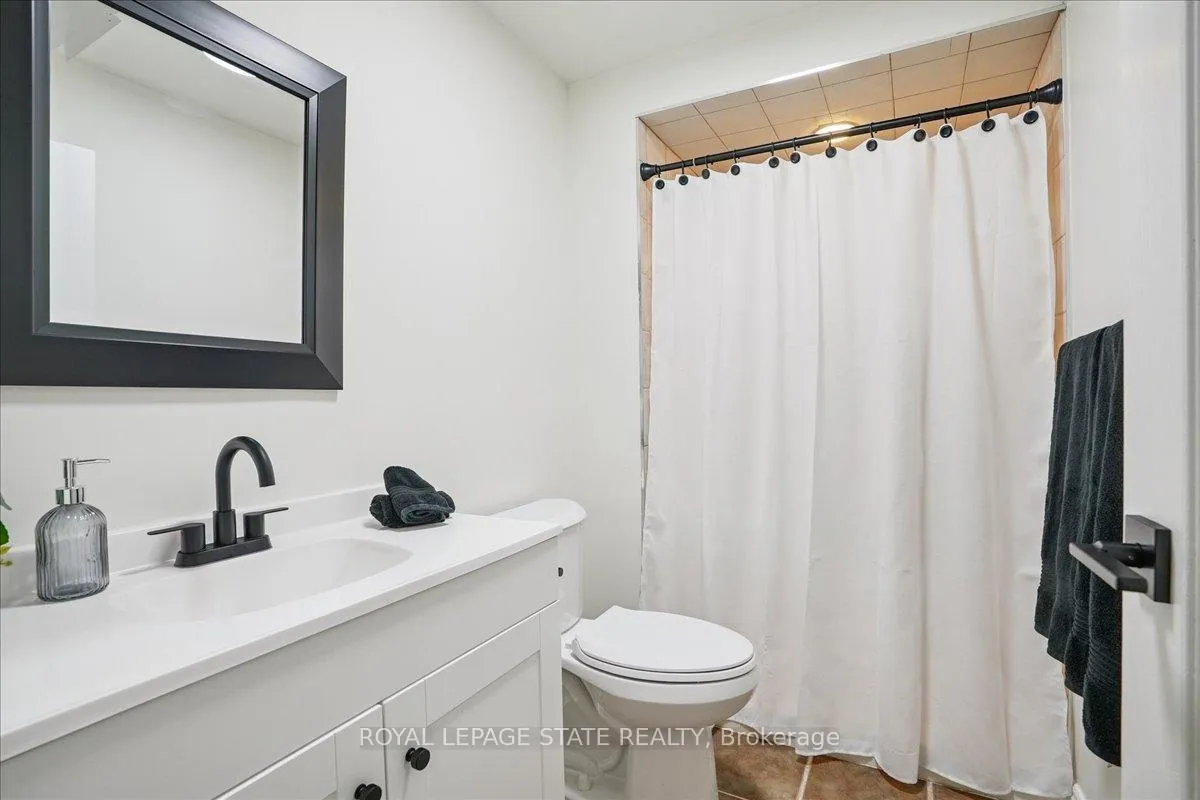Photo 39 of 55 Edgewater Drive, Hamilton, Lakeshore — HOMEH