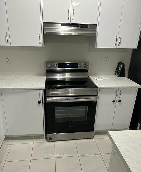 Photo 3 of 164 Flagg Avenue, Brant, Paris — HOMEH