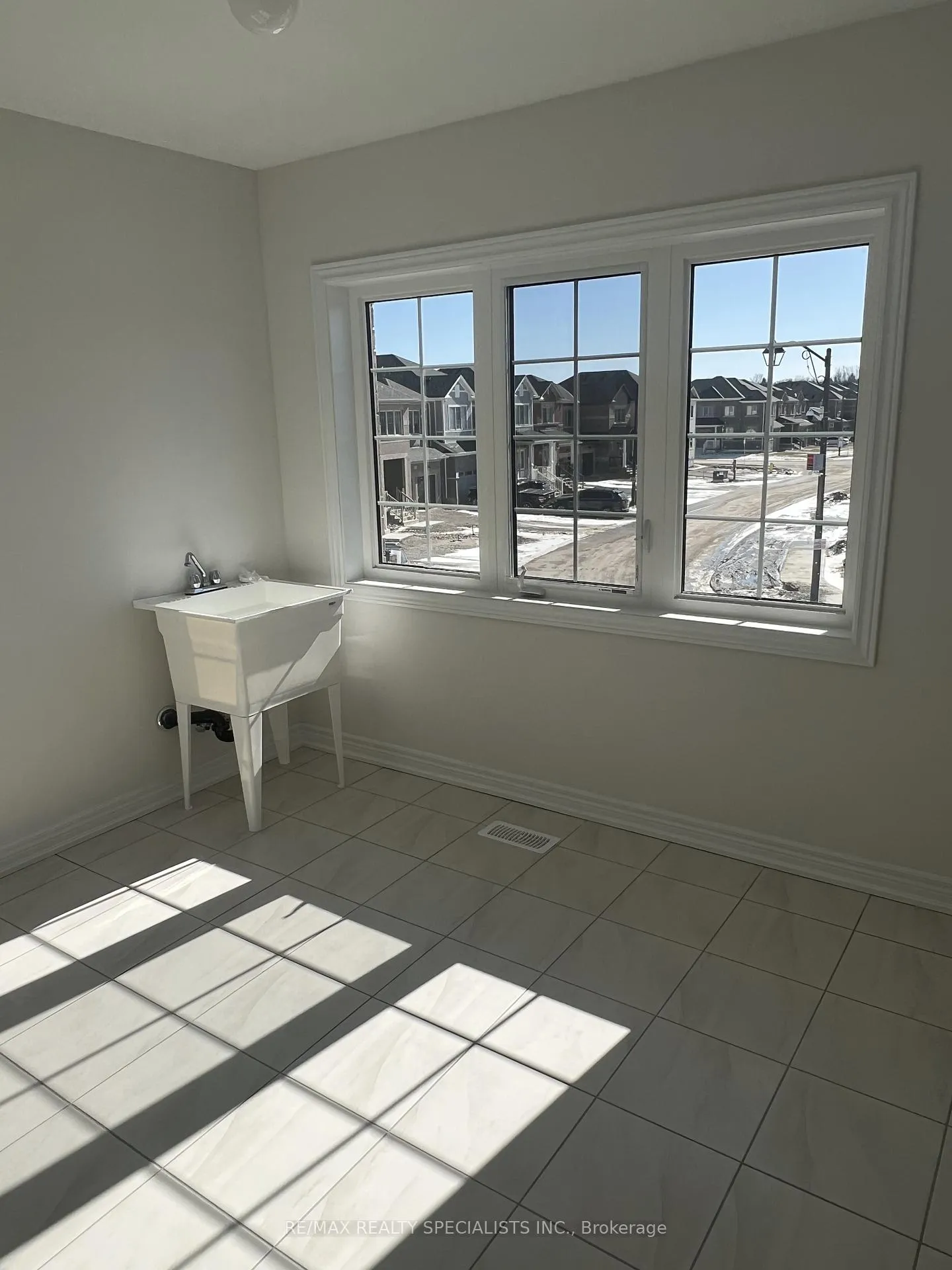 Photo 13 of 180 Limestone Lane, Shelburne — HOMEH