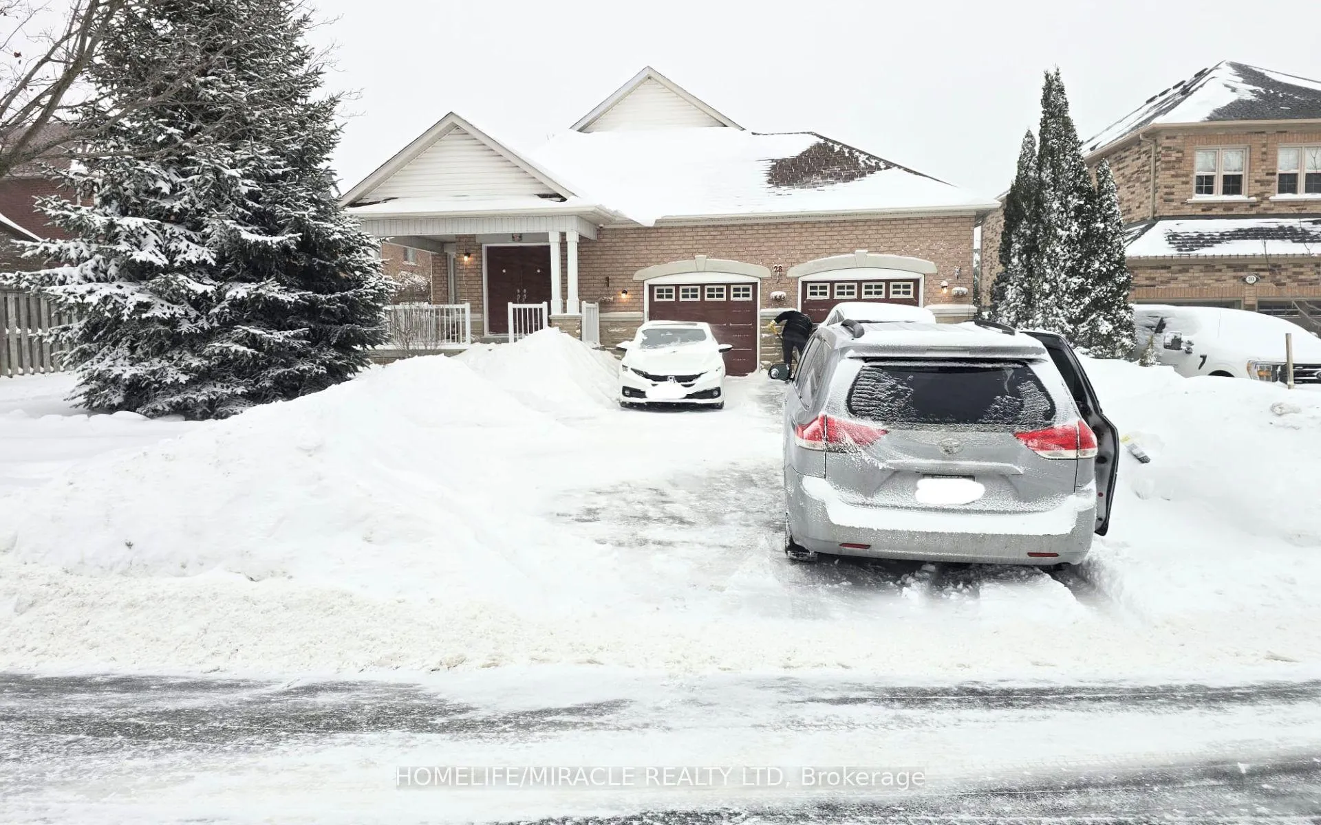 Photo 1 of 28 Rouge Bank Drive, Markham, Legacy — HOMEH