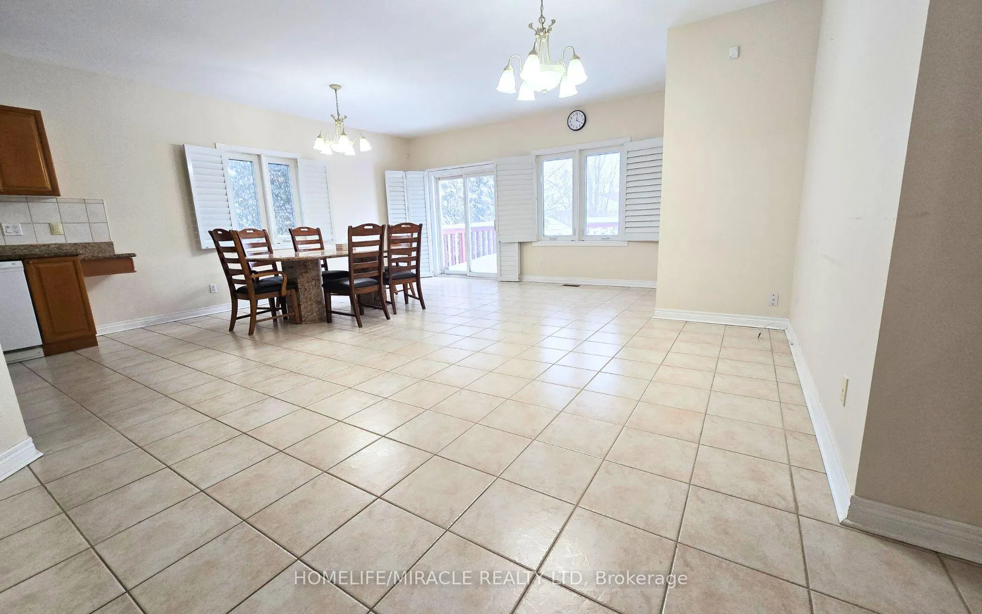 Photo 5 of 28 Rouge Bank Drive, Markham, Legacy — HOMEH