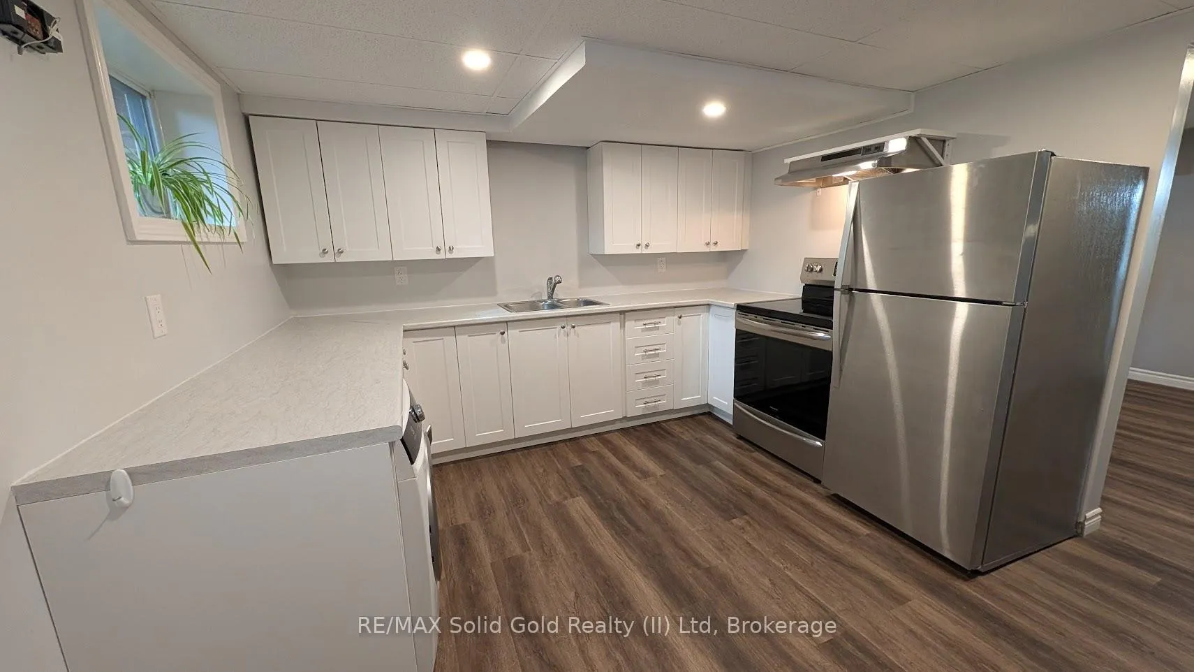 Photo 3 of Unit Lower, 4 Fernwood Place, Kitchener — HOMEH